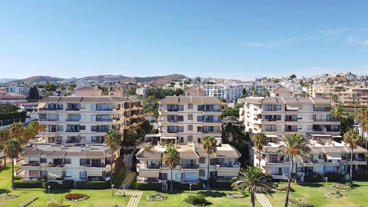 Boutique 1St Beach Line Apartment - Lubina Del Sol Sitio de Calahonda 0*,