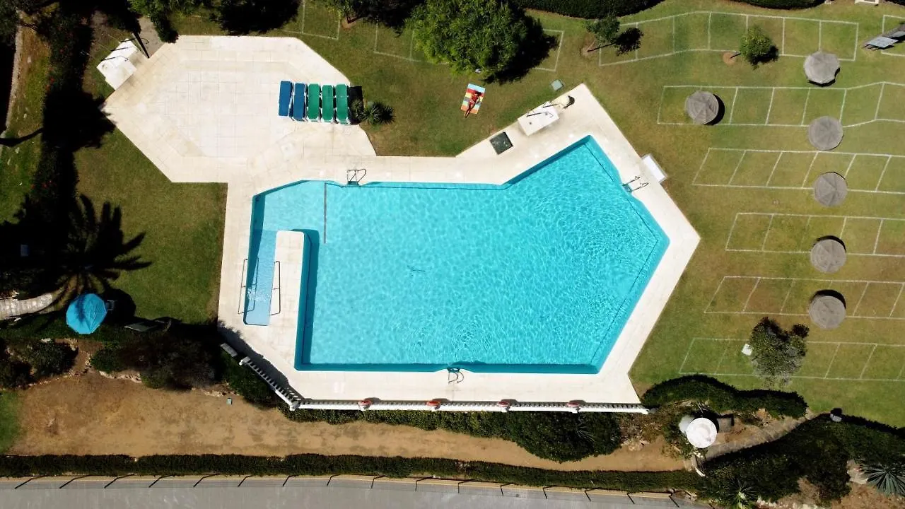 Boutique 1St Beach Line Apartment - Lubina Del Sol Sitio de Calahonda Spagna